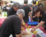 Slow Food Araba-Álava presentando a nuestros productos, productoras y productores en el Mercado de la Almendra de Vitoria-Gasteiz el 6 de septiembre de 2014