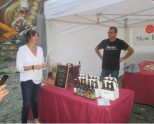 Slow Food Araba-Álava en el Mercado de la almendra con la cerveza Baias